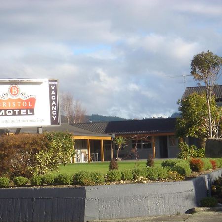 Bristol Motel Upper Hutt Eksteriør bilde