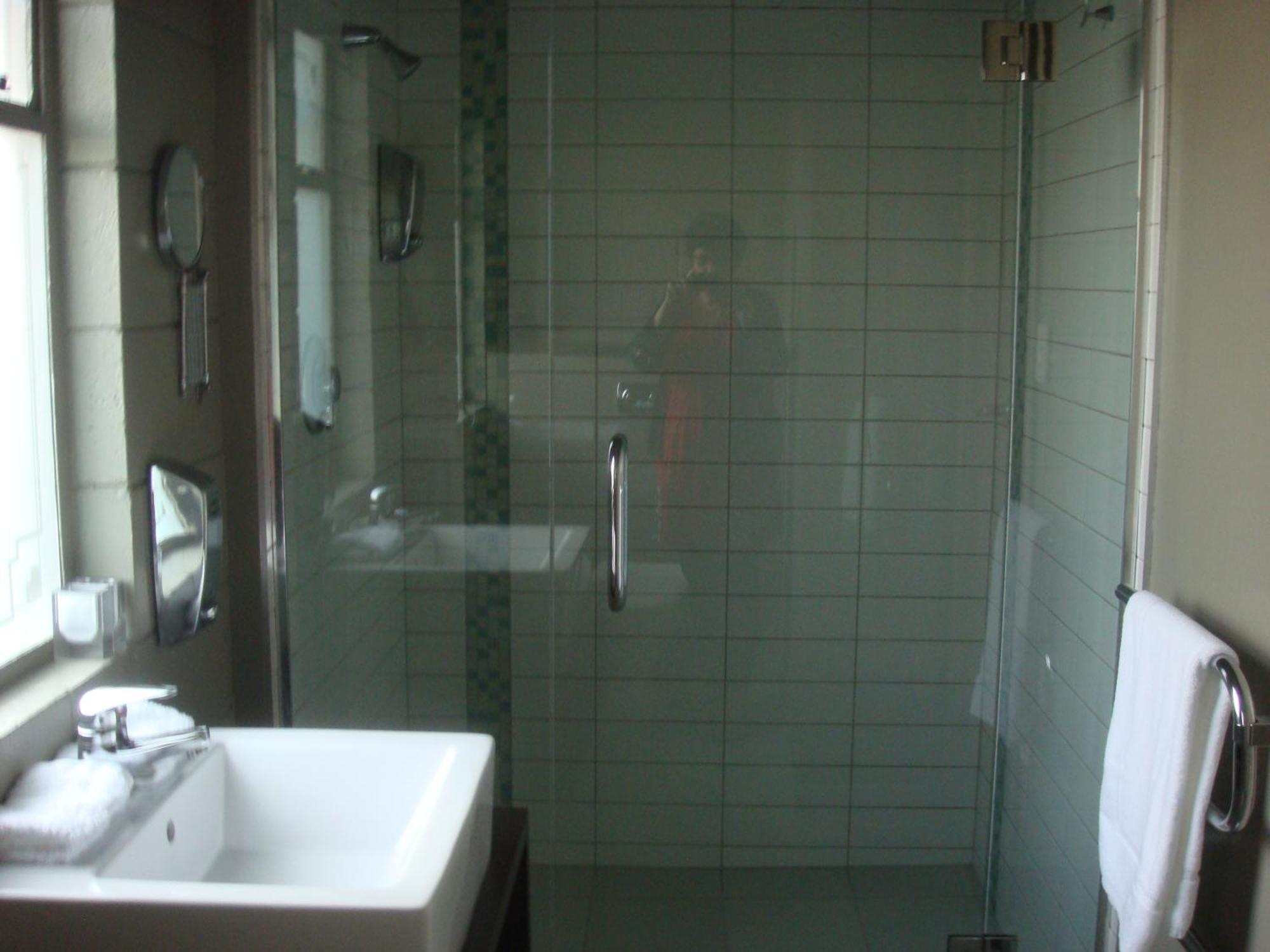 Bristol Motel Upper Hutt Eksteriør bilde